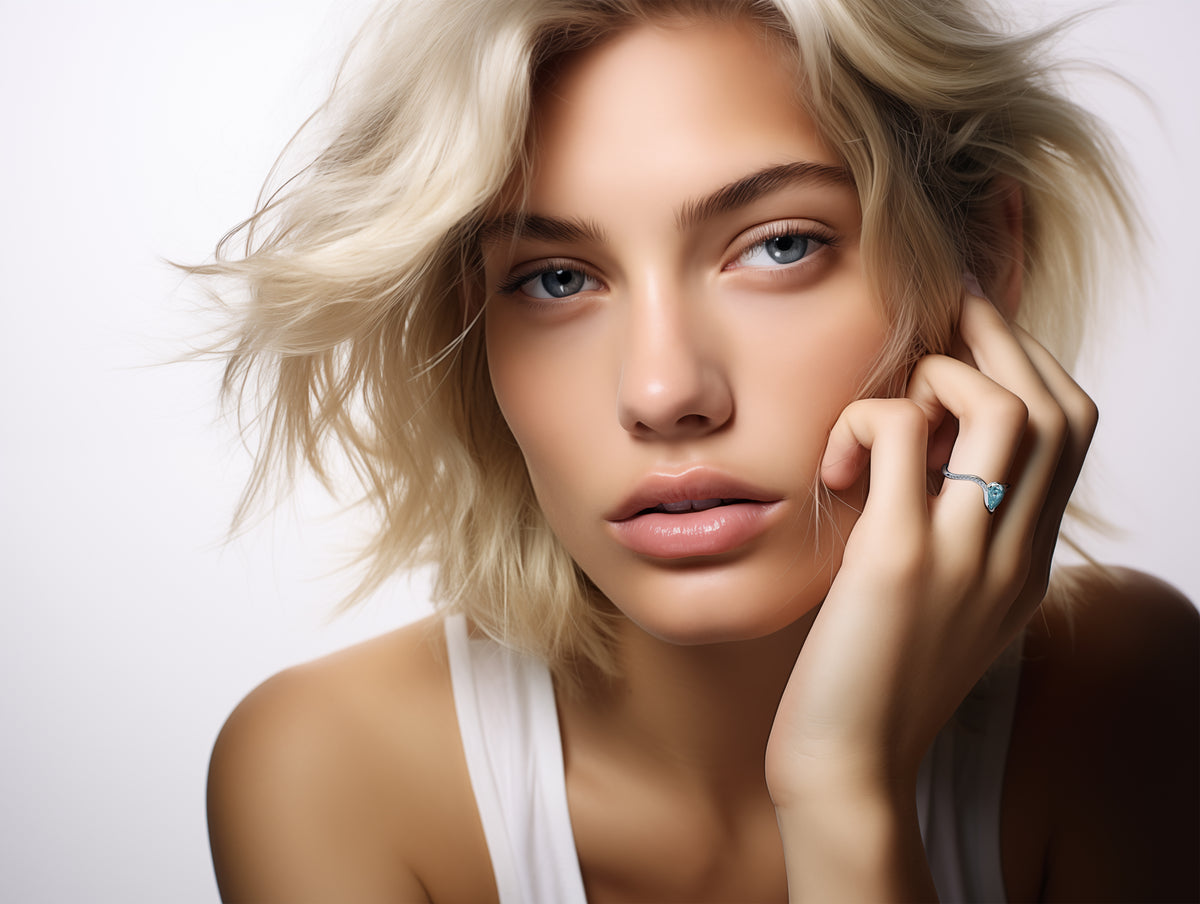 Teal Sapphire Engagement Ring Set