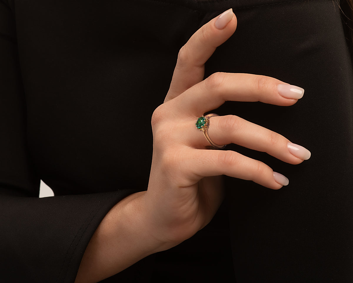 Unique Emerald Flower Engagement Ring